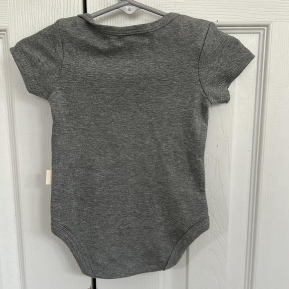 Rabbit + Bear Organic Cotton Bodysuit - Picture 5 of 6